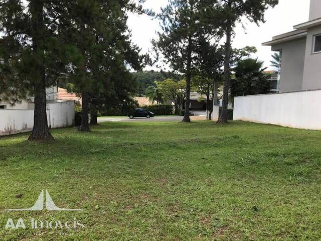 Terreno para Venda em Santana de Parnaíba - 2