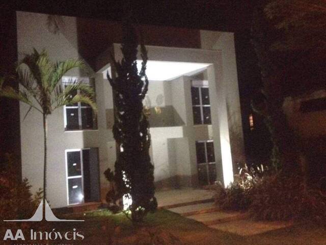 #67 - Casa para Venda em Santana de Parnaíba - SP