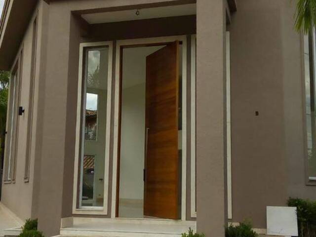 #74 - Casa para Venda em Santana de Parnaíba - SP