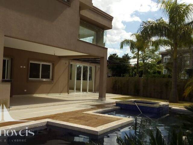 #74 - Casa para Venda em Santana de Parnaíba - SP