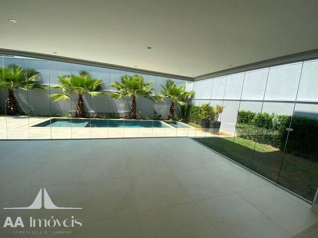 Casa para Venda em Santana de Parnaíba - 4