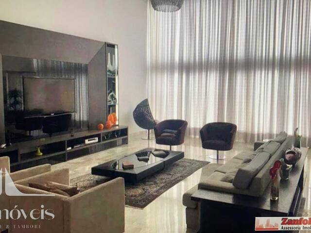 #92 - Casa para Venda em Santana de Parnaíba - SP