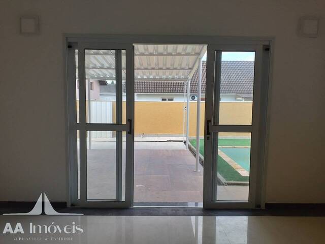 #94 - Casa para Venda em Santana de Parnaíba - SP