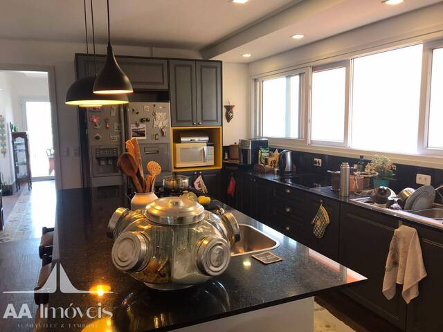 #99 - Casa para Venda em Santana de Parnaíba - SP