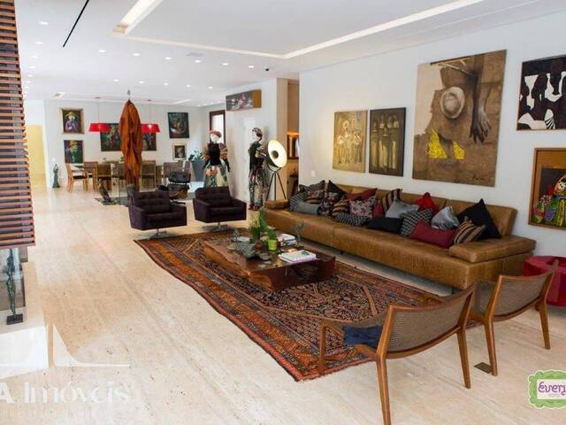 Casa para Venda em Santana de Parnaíba - 5