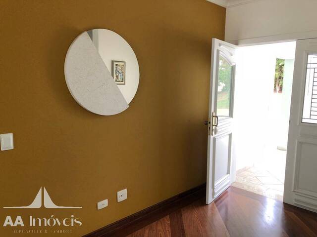 #106 - Casa para Venda em Santana de Parnaíba - SP