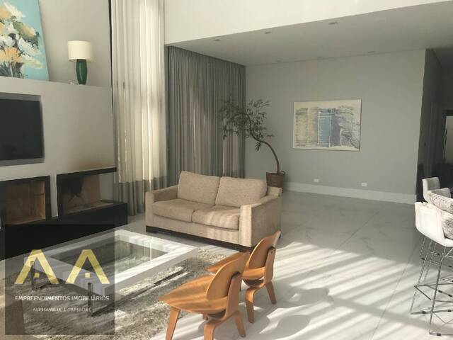 #133 - Casa para Venda em Santana de Parnaíba - SP