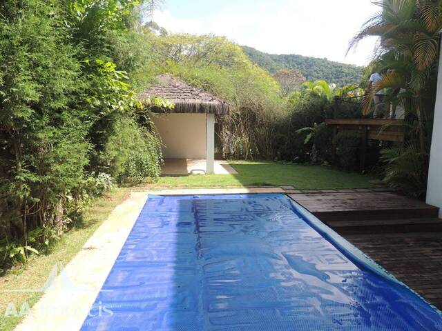 #178 - Casa para Venda em Santana de Parnaíba - SP