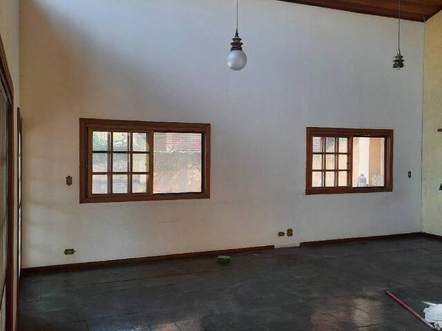 #186 - Casa para Venda em Santana de Parnaíba - SP