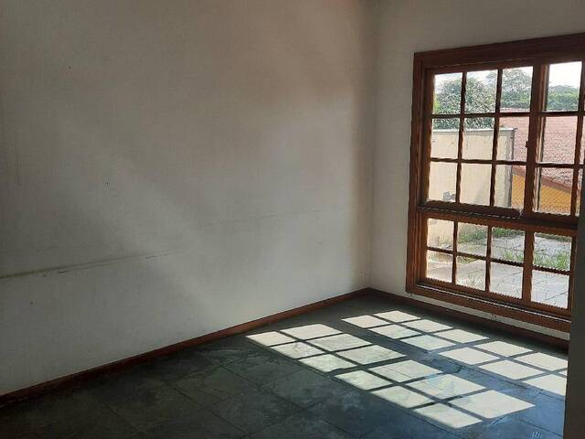 Casa para Venda em Santana de Parnaíba - 5