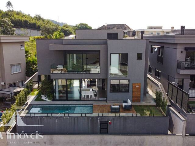 #204 - Casa para Venda em Santana de Parnaíba - SP