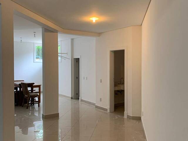 Casa para Locação em Santana de Parnaíba - 3