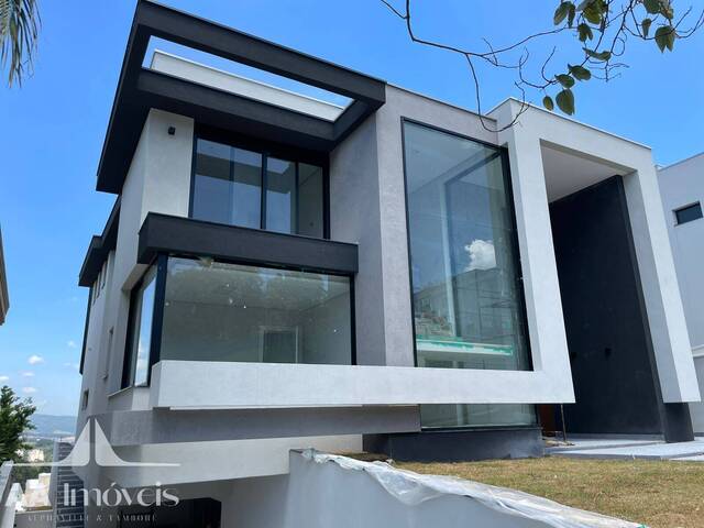 #266 - Casa para Venda em Santana de Parnaíba - SP