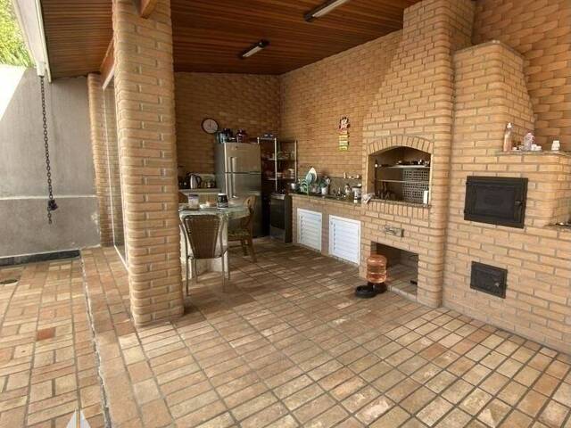 Casa para Venda em Santana de Parnaíba - 4