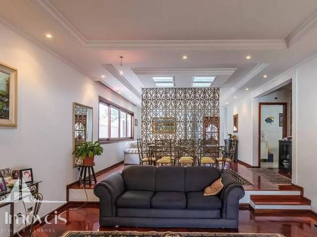 #300 - Casa para Venda em Santana de Parnaíba - SP