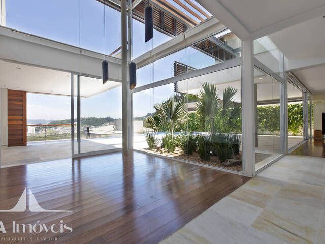 Casa para Venda em Santana de Parnaíba - 5
