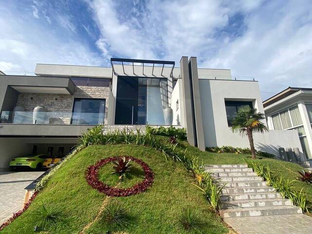 #310 - Casa para Venda em Santana de Parnaíba - SP