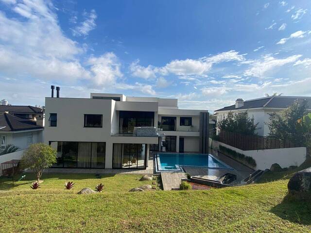 Casa para Venda em Santana de Parnaíba - 4