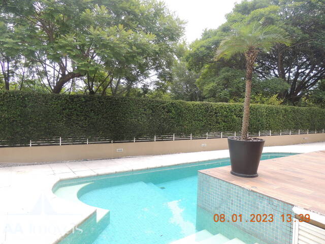 Casa para Venda em Santana de Parnaíba - 5