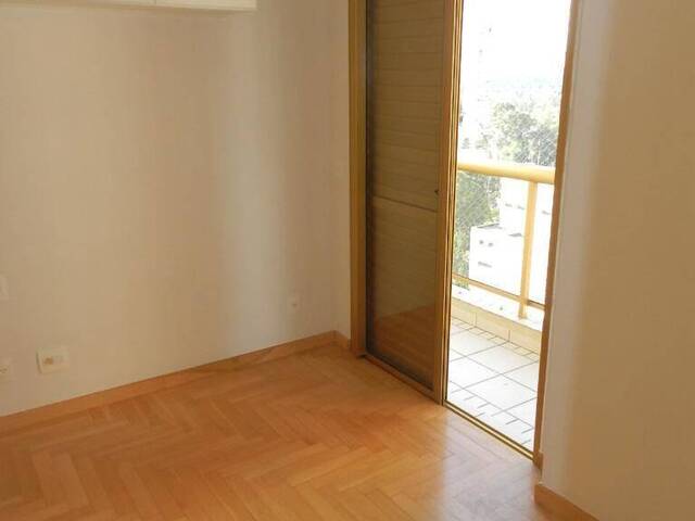 Apartamento para Venda em Barueri - 4