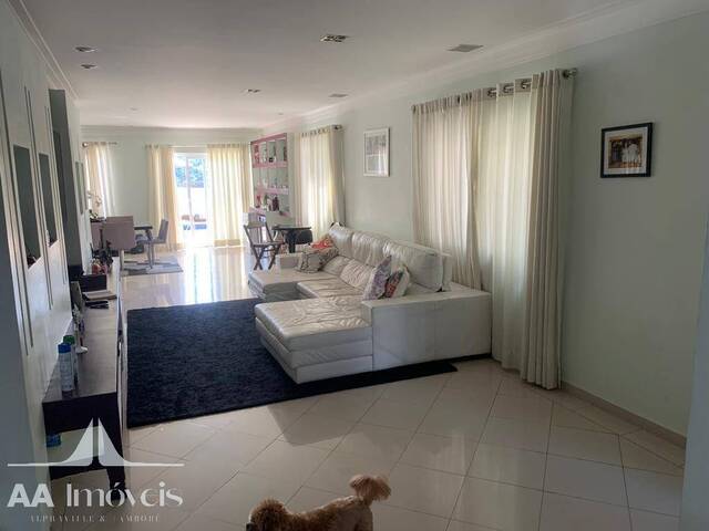 #356 - Casa para Venda em Santana de Parnaíba - SP