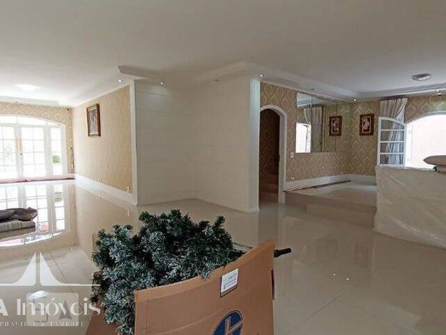 #374 - Casa para Locação em Santana de Parnaíba - SP