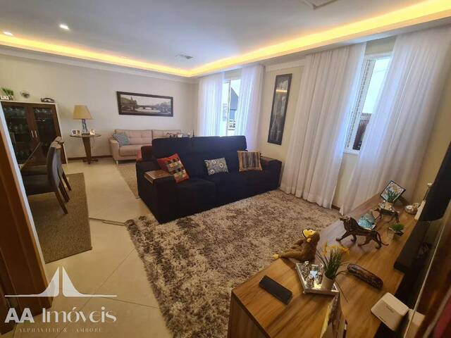 Apartamento para Venda em Santana de Parnaíba - 4