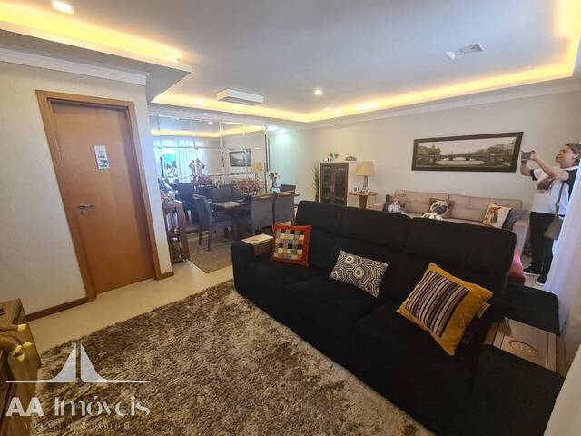 Apartamento para Venda em Santana de Parnaíba - 5