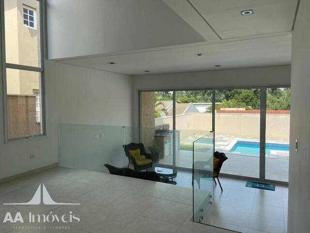 Casa para Venda em Santana de Parnaíba - 3