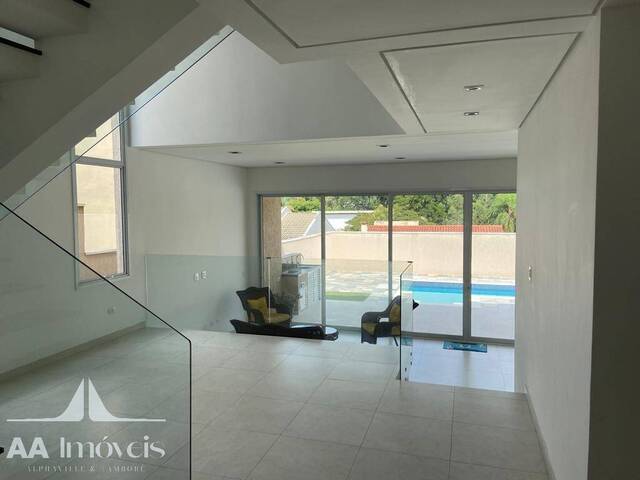 Casa para Venda em Santana de Parnaíba - 2