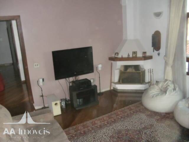 Casa para Venda em Santana de Parnaíba - 5