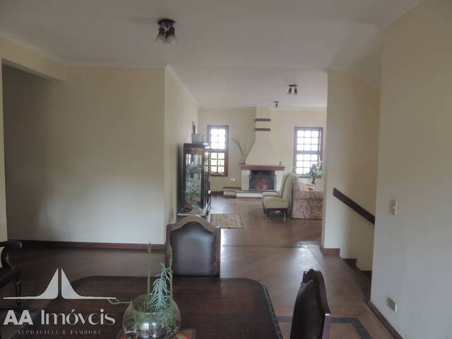 Casa para Venda em Santana de Parnaíba - 4