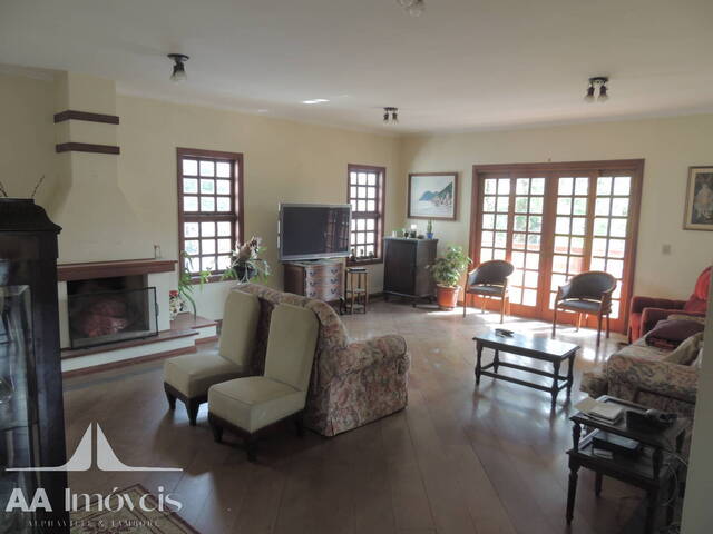 Casa para Venda em Santana de Parnaíba - 5