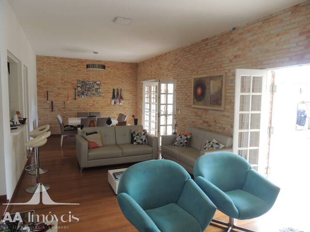 #480 - Casa para Venda em Santana de Parnaíba - SP