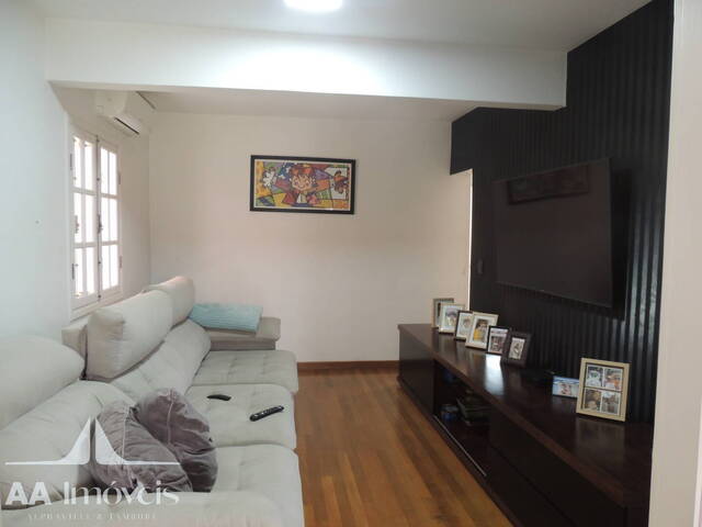 Casa para Venda em Santana de Parnaíba - 5