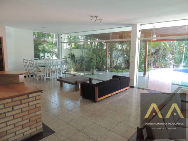 #484 - Casa para Venda em Santana de Parnaíba - SP