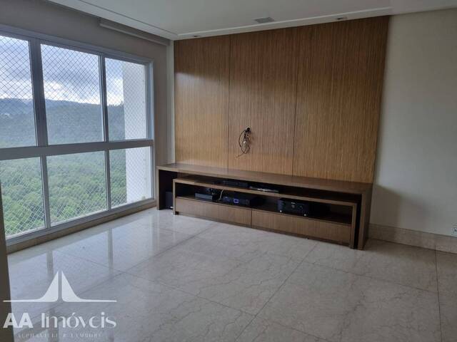Apartamento para Venda em Santana de Parnaíba - 4