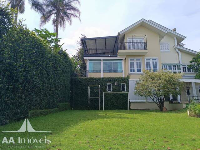 #506 - Casa para Venda em Santana de Parnaíba - SP