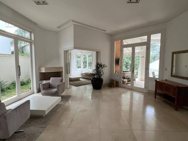 Casa para Venda em Santana de Parnaíba - 5