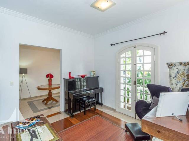 Casa para Venda em Santana de Parnaíba - 4