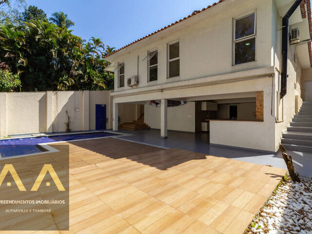 #536 - Casa para Venda em Santana de Parnaíba - SP