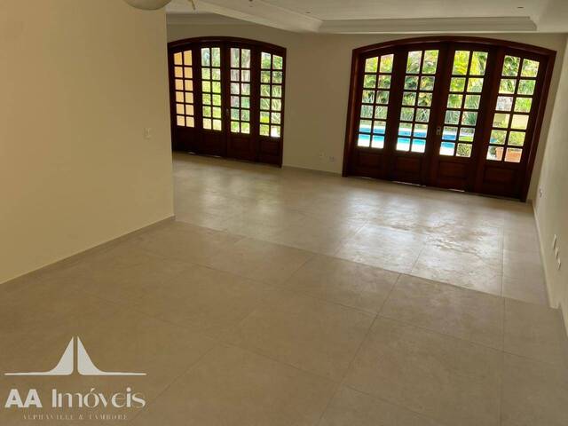 Casa para Venda em Santana de Parnaíba - 4