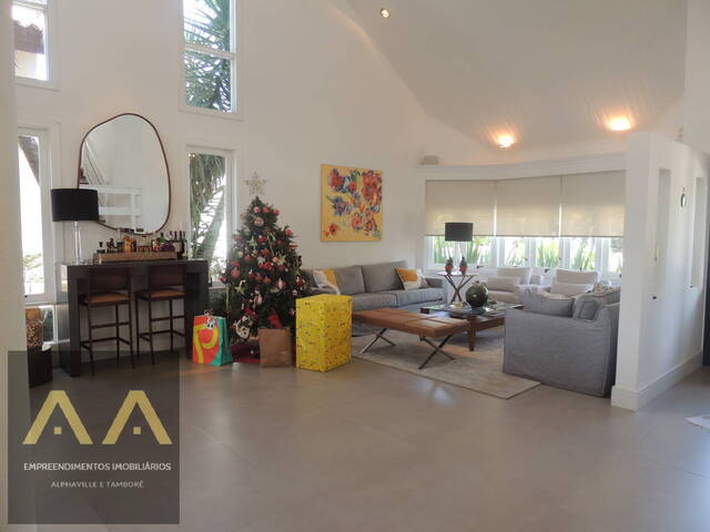 Casa para Venda em Santana de Parnaíba - 5
