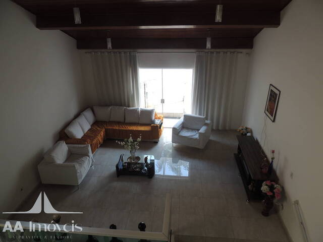 Casa para Venda em Santana de Parnaíba - 3