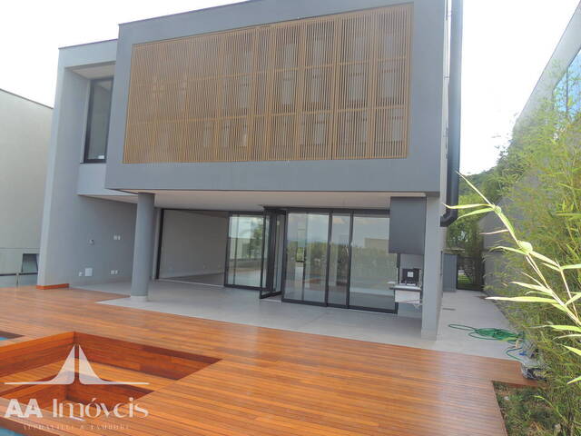Casa para Venda em Santana de Parnaíba - 5