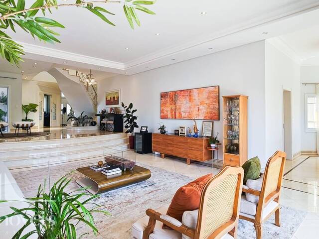 Casa para Venda em Santana de Parnaíba - 5