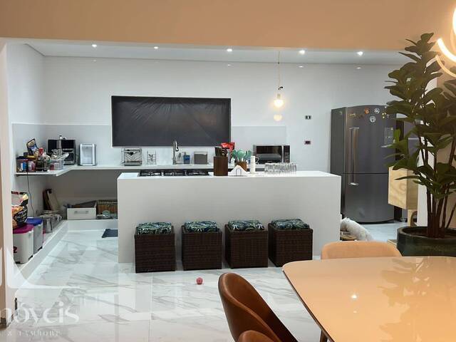 Casa para Venda em Santana de Parnaíba - 5