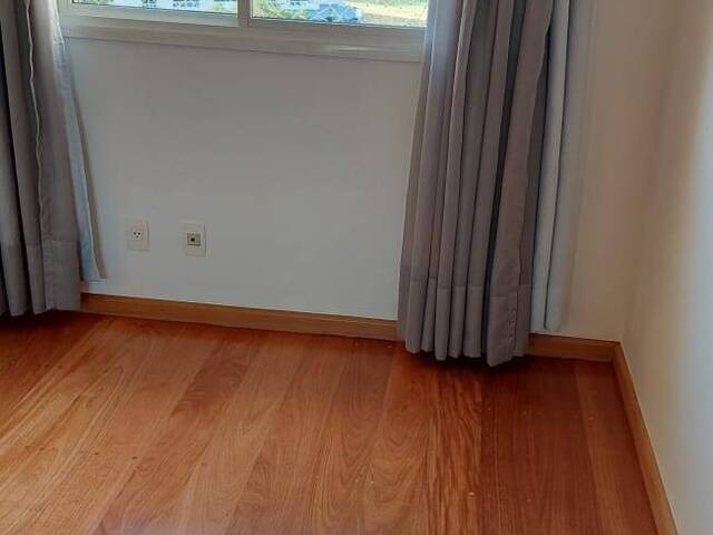 #600 - Apartamento para Locação em Santana de Parnaíba - SP