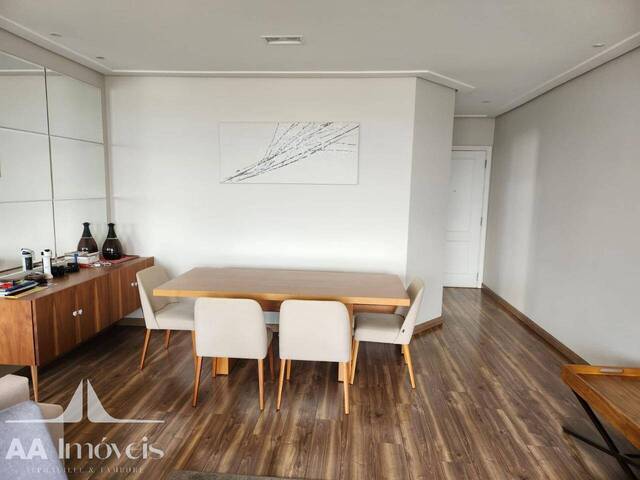 Apartamento para Venda em Santana de Parnaíba - 5