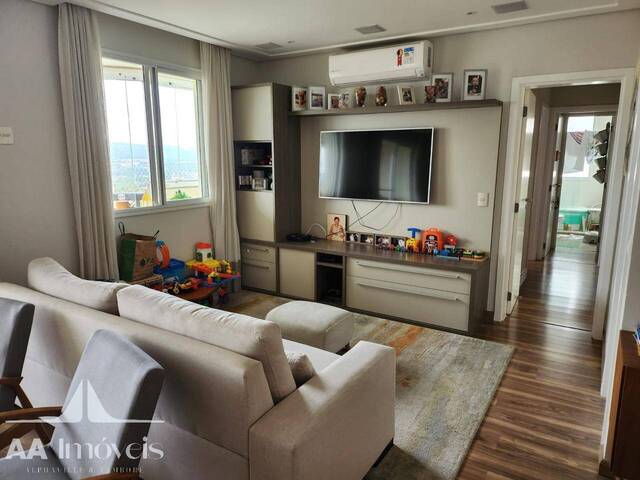 Apartamento para Venda em Santana de Parnaíba - 4